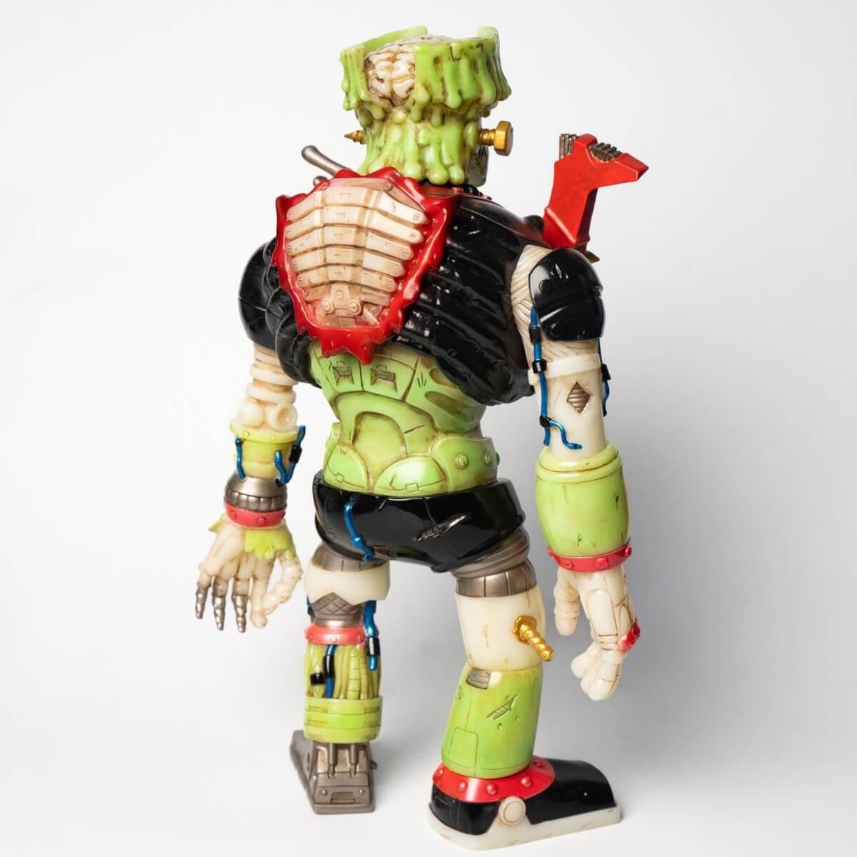 Glow Mazomger