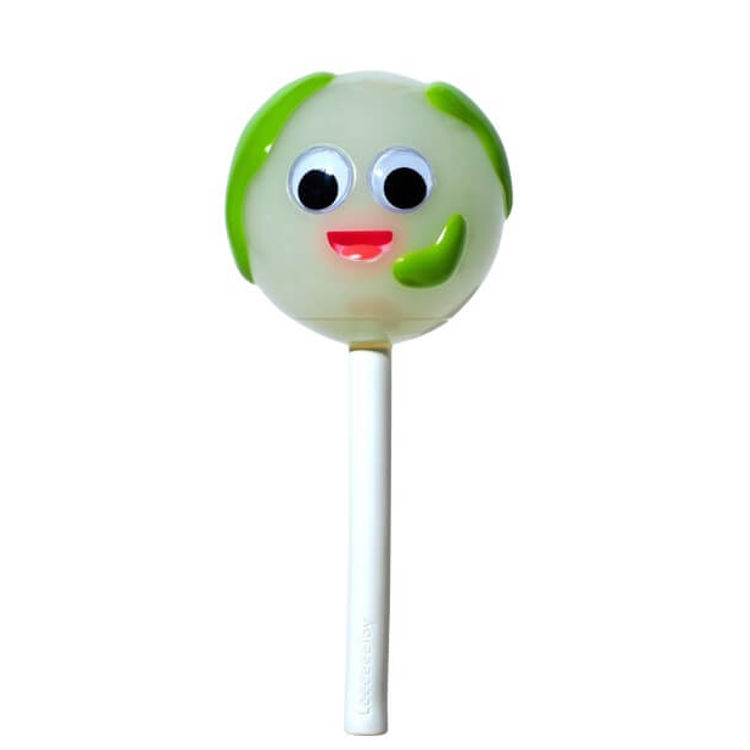 Glow in the dark Earthly by LeeeeeeToy