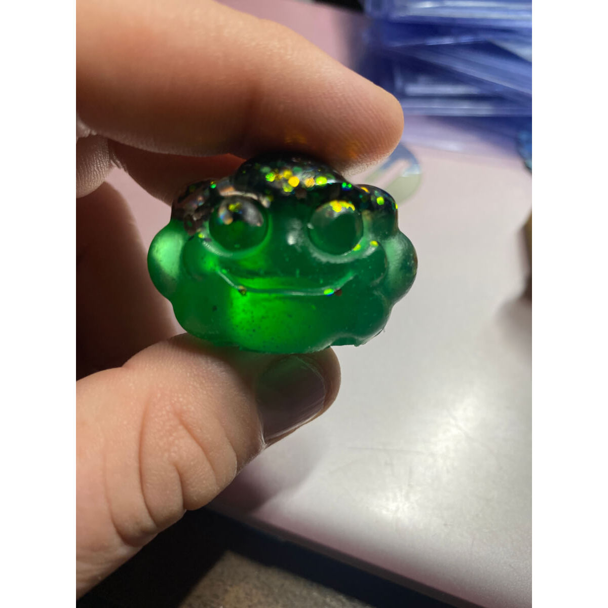 Green Resin Cloody