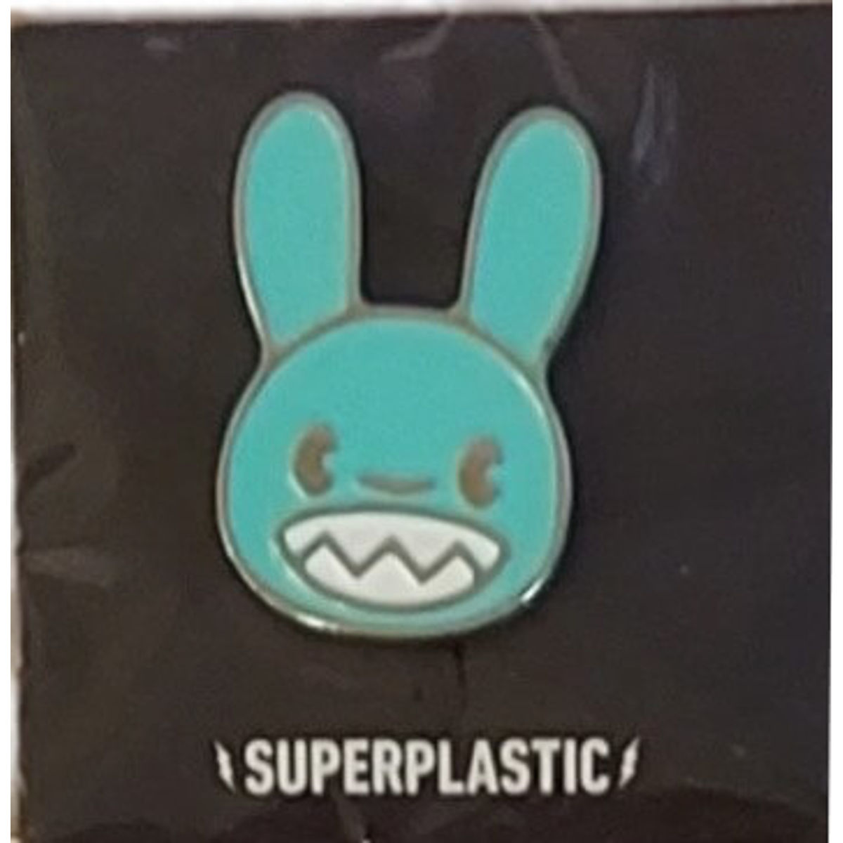 Guggimon Head Pin (Blue)