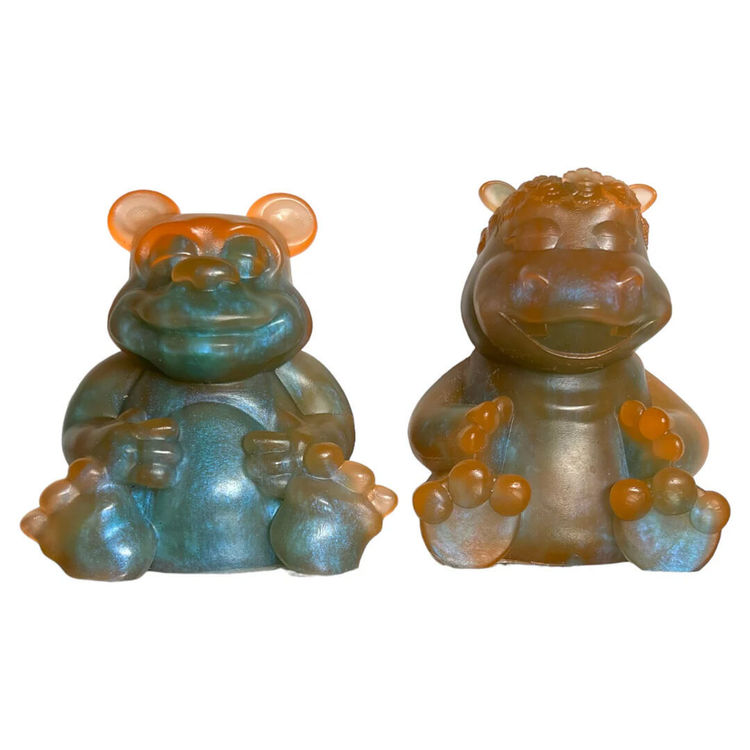 Gumbearto and Hippie Pam Orange GID with Blue Pearl by Fett.UpToys