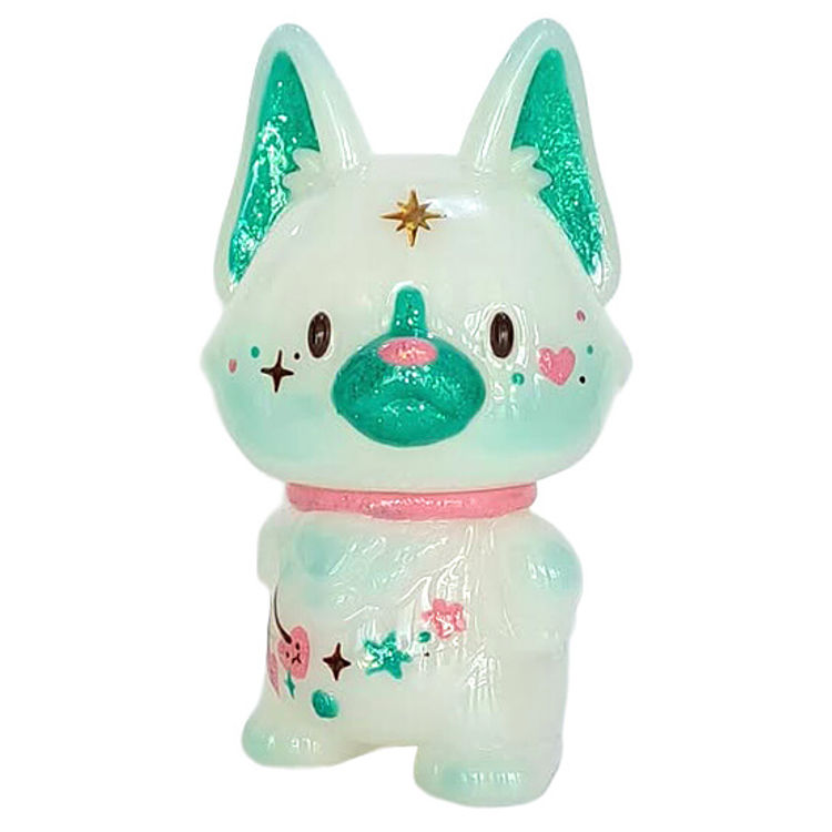 Gwen's Glimmer Trail by Bea