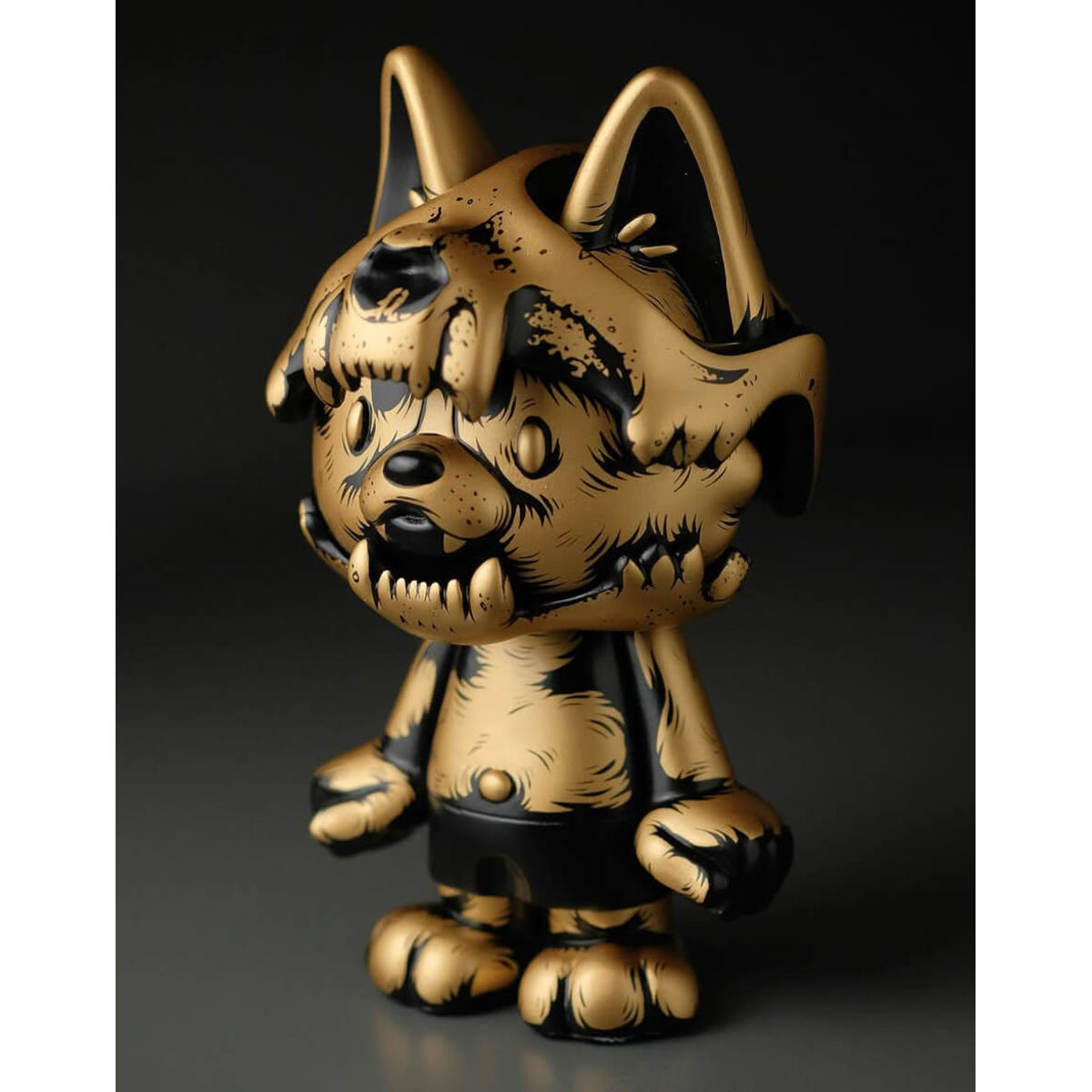 Gwen Alpha Gold Black