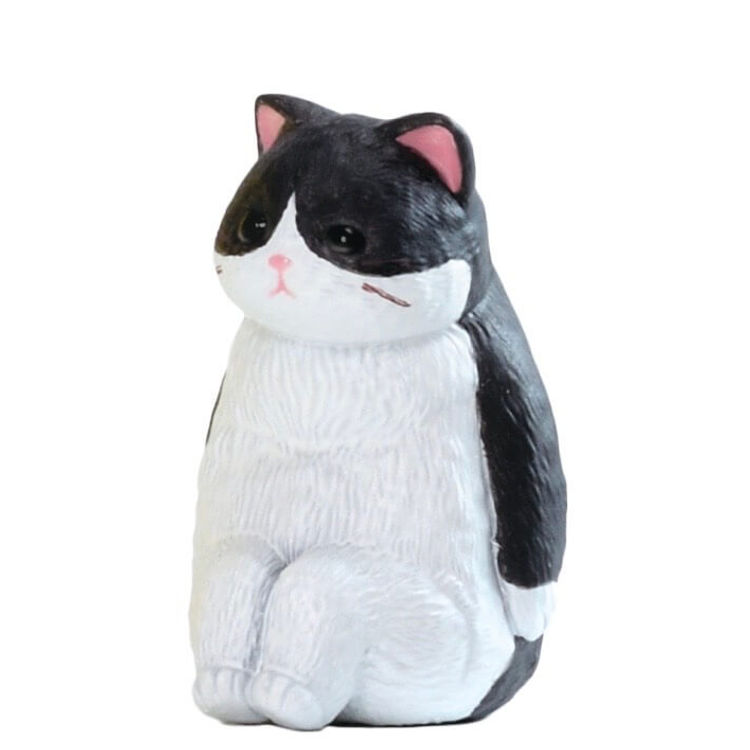 Hachiware Cat by Yell World