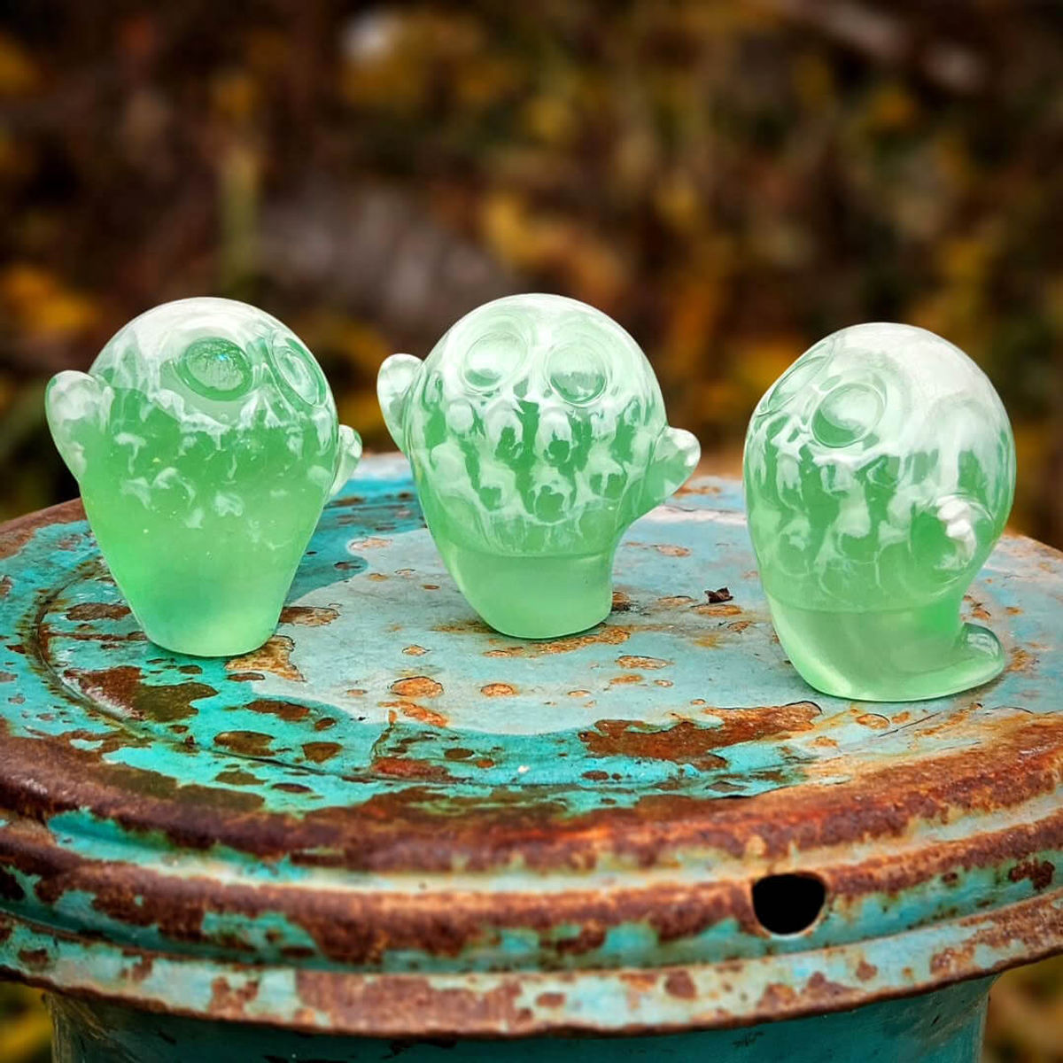 Hauntness Green (Blue GID)