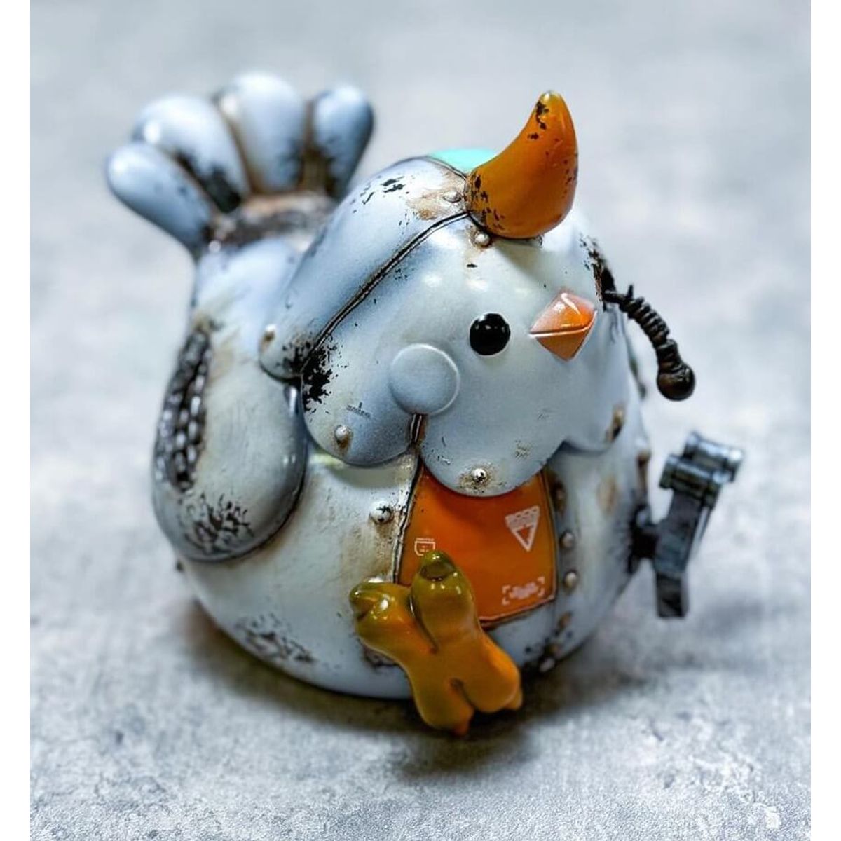 Heavy Industry Ball Ball Bird (Teal Orange)