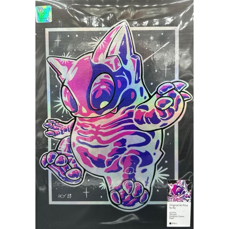 Hollobone  Oddy Magenta by IKY