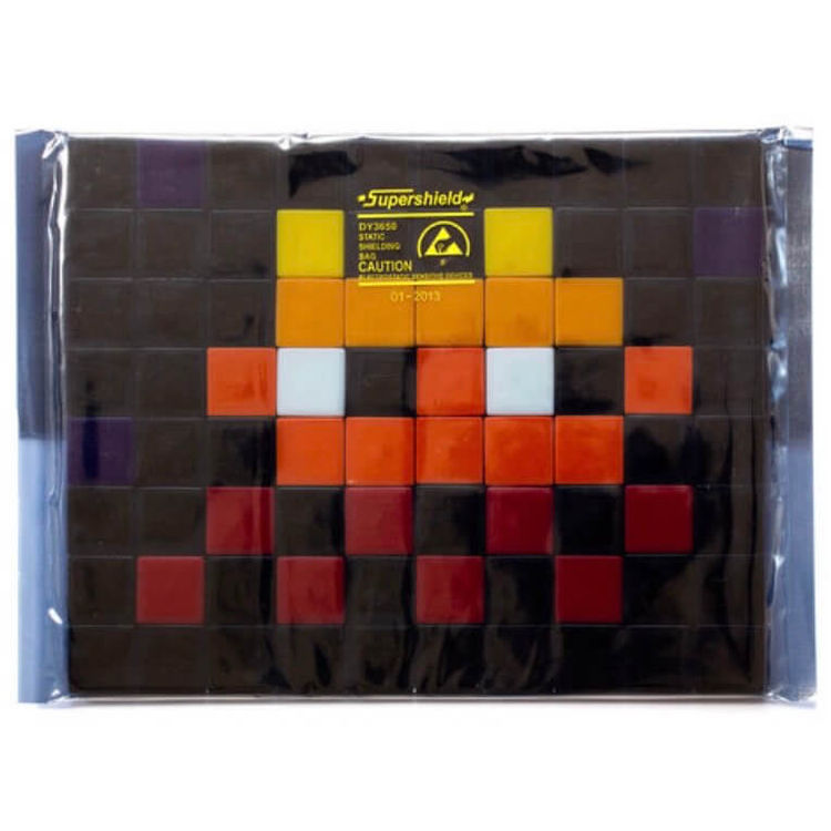 Invasion Kit #16 Flashinvader by Space Invader
