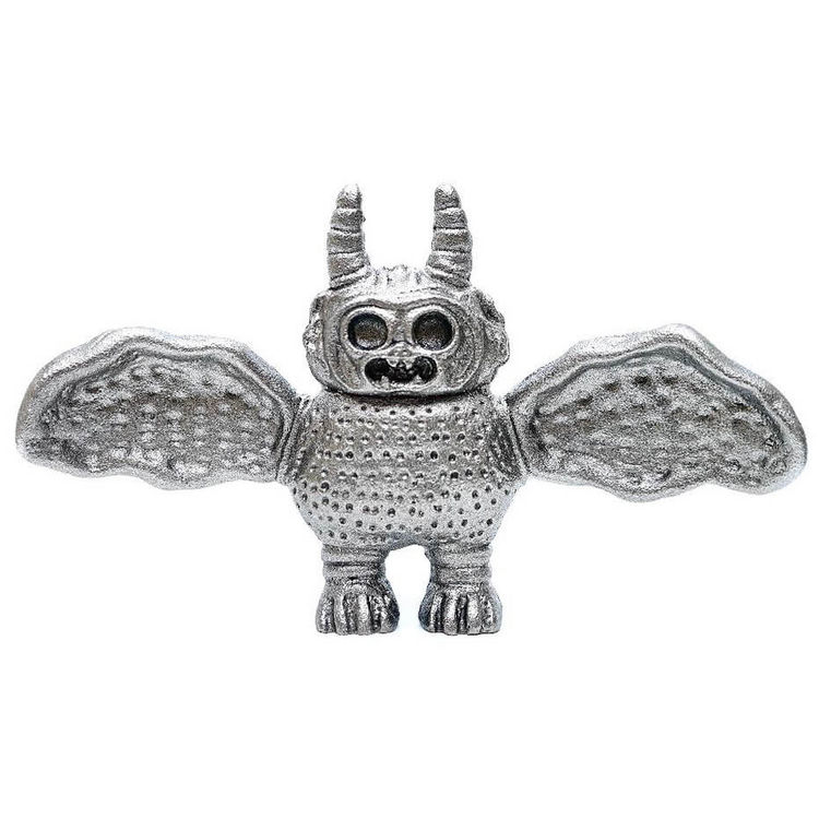 Iron Object G Mothman by Dehara Yukinori
