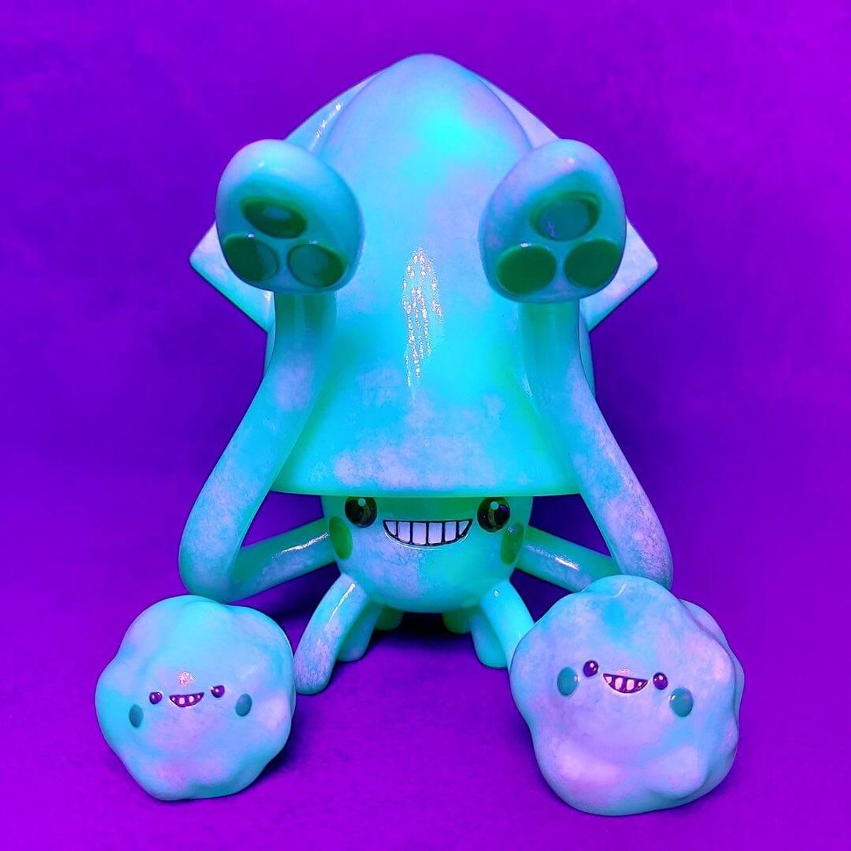 Jade Ball Ball Squid GID