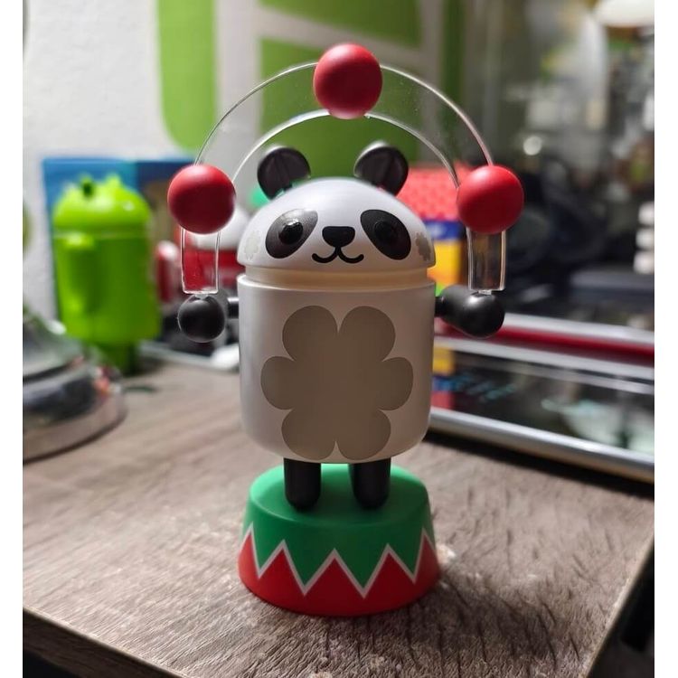 Juggling White Bear: Circus of Friends Android  by Andrew Bell