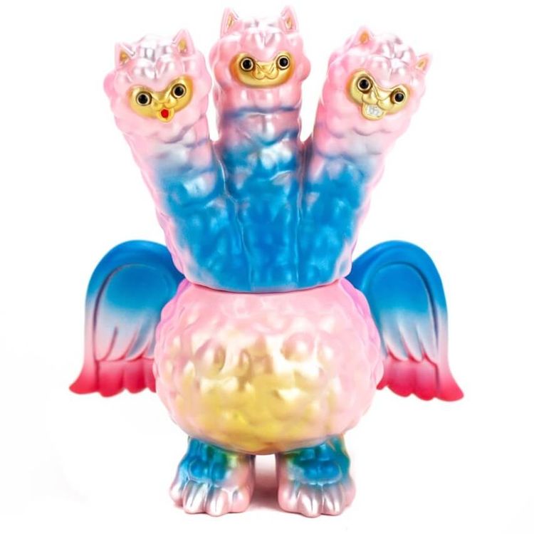 KING PACARA 1-off (Pink Blue) by Art Junkie (Shinichiro AJ Kato)