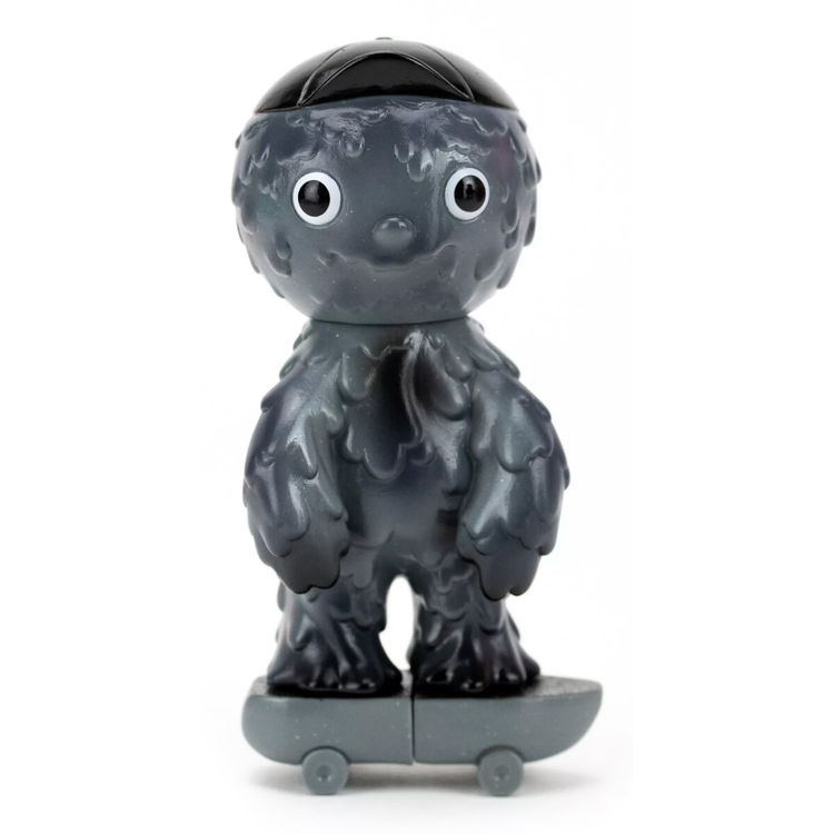 Kid Slime & Skateboard Grey by Cometdebris (Koji Harmon)