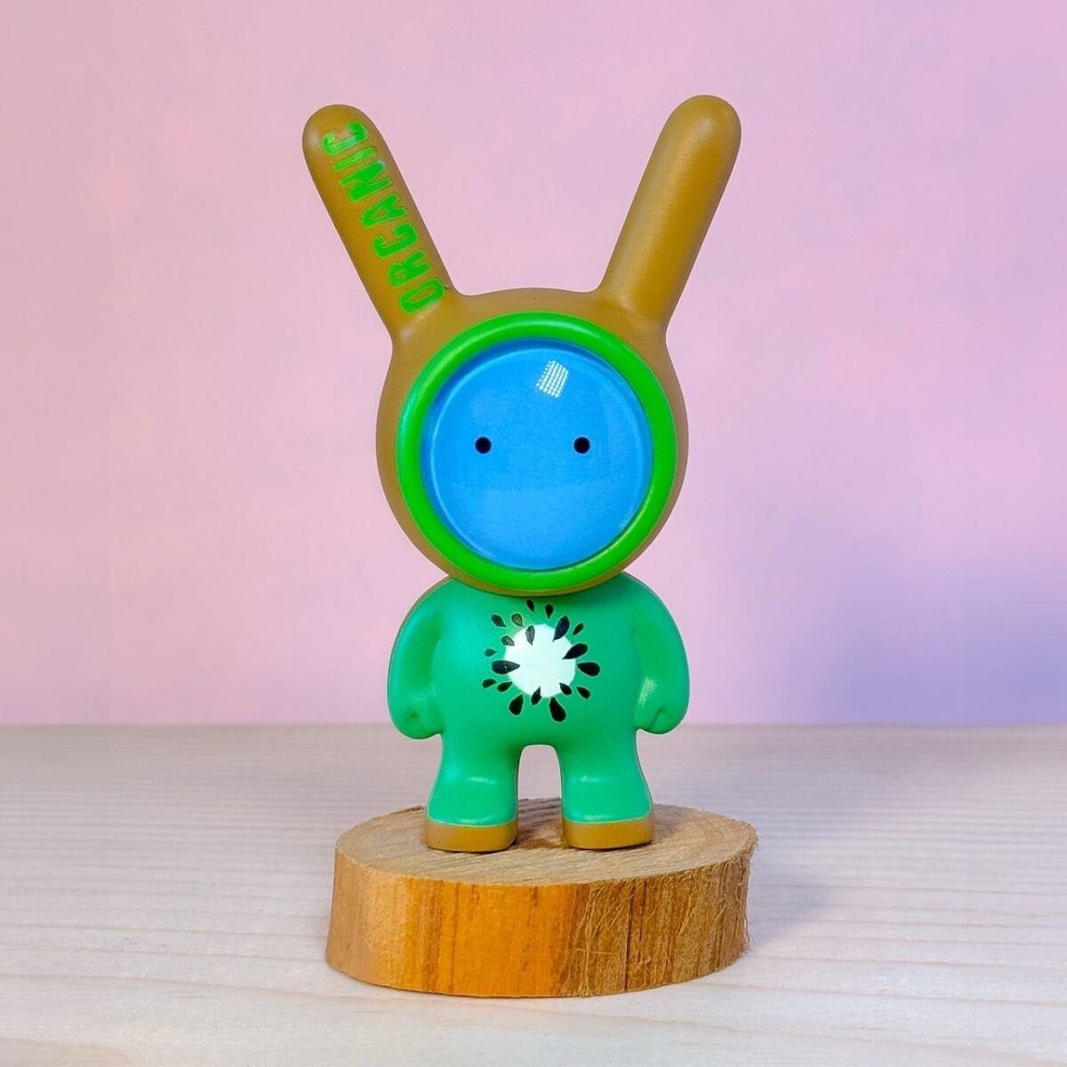 Kiwiibbit - Space Rabbit's farmers market