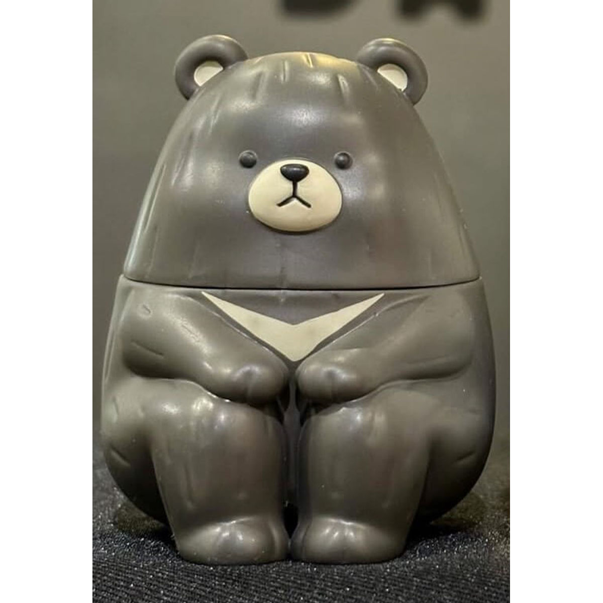 Kuma Sam Sam Gray
