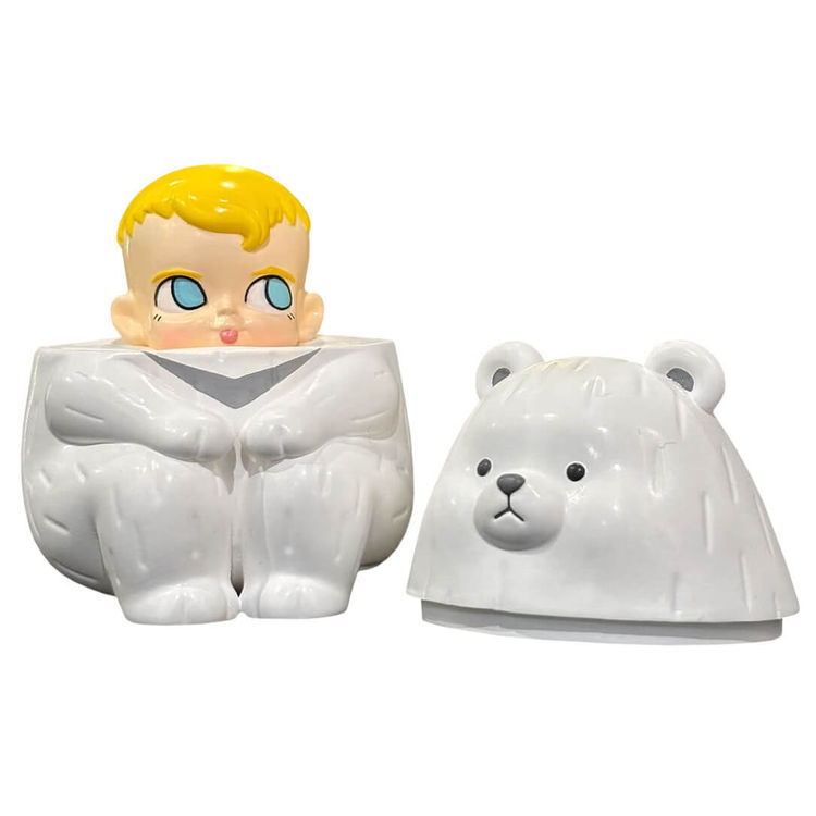 Kuma Sam Sam White by Kenny Wong