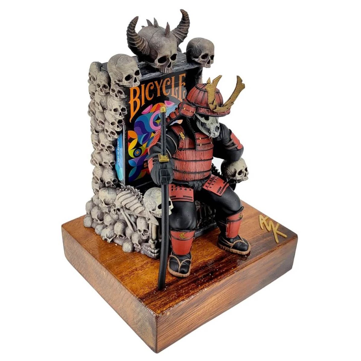 Kumatsuki Mortem - Ruler's Throne #2 Red