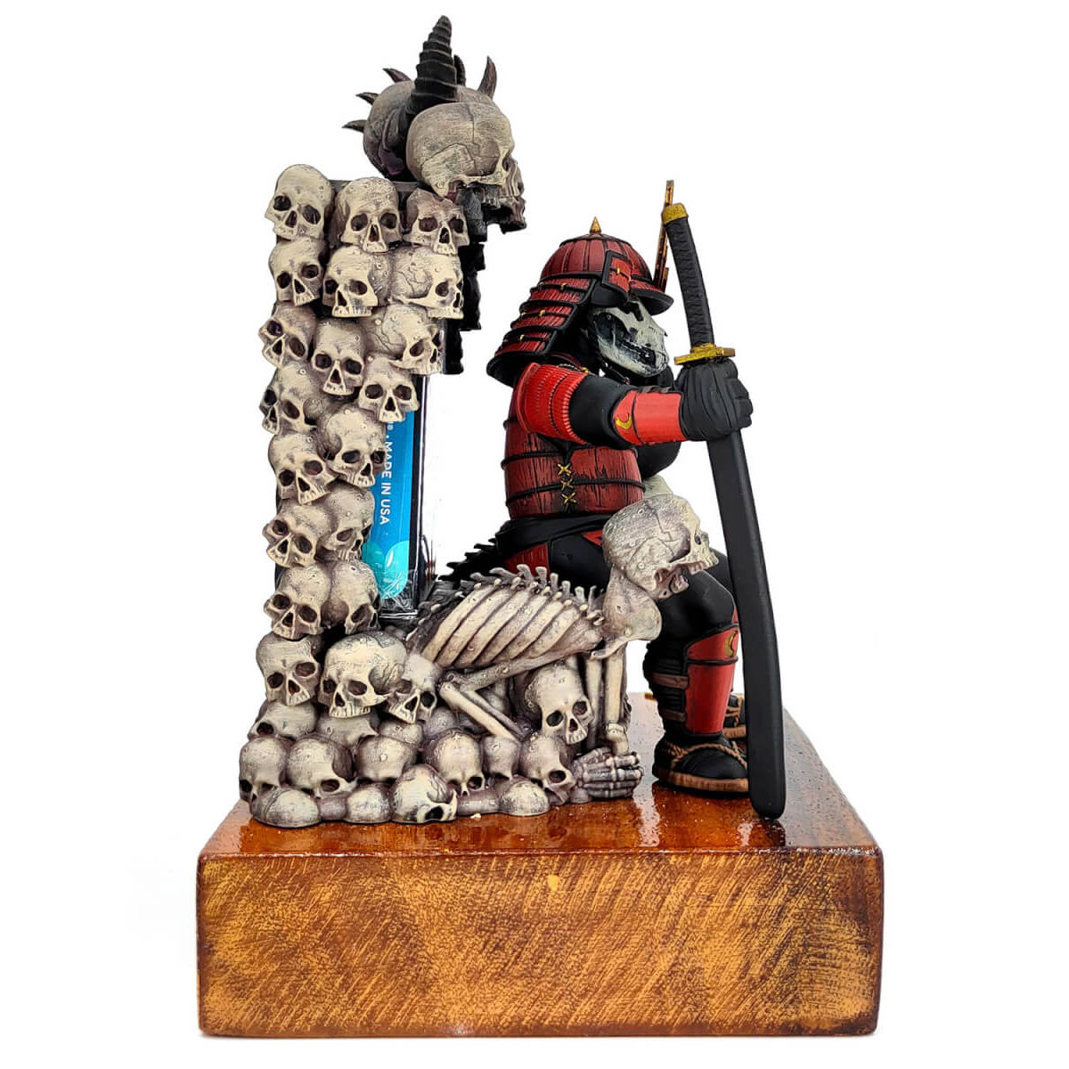 Kumatsuki Mortem - Ruler's Throne #2 Red