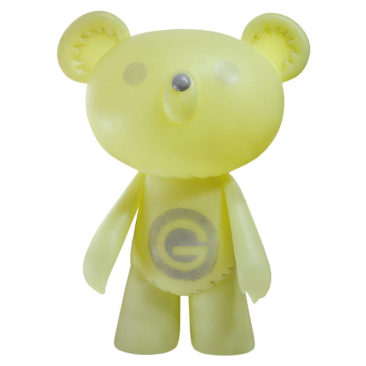 Kuntsler GID BEAR by Ashley Wood