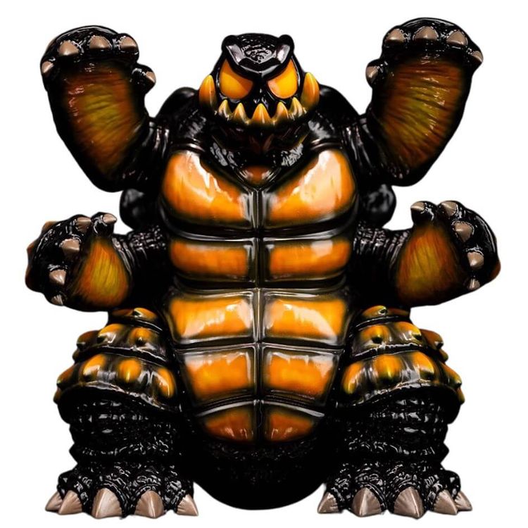 Lava Megajaw by Toy Holic Studio