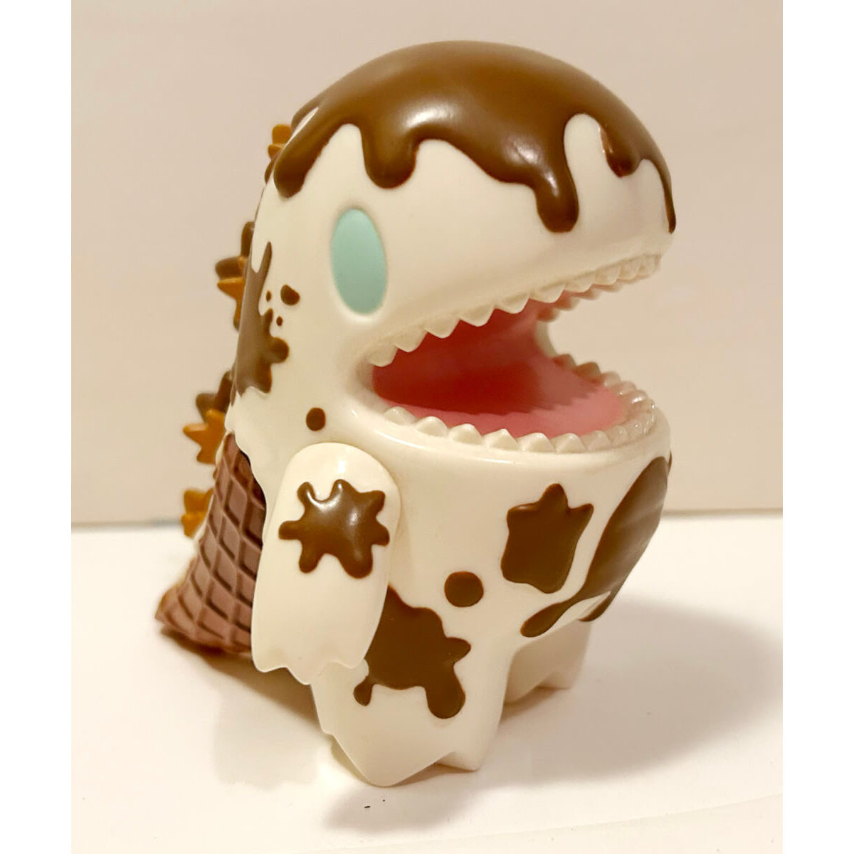 Little Dino Vanilla Chocolate Ice Cream