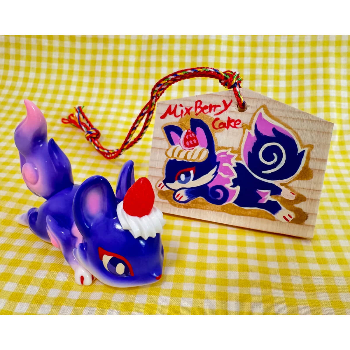 Little Sleeping Fox Mixed Berry Cheesecake