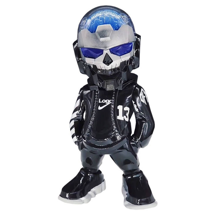 Lucky 13 Cyberskull by Hot Actor (Reb Allen)