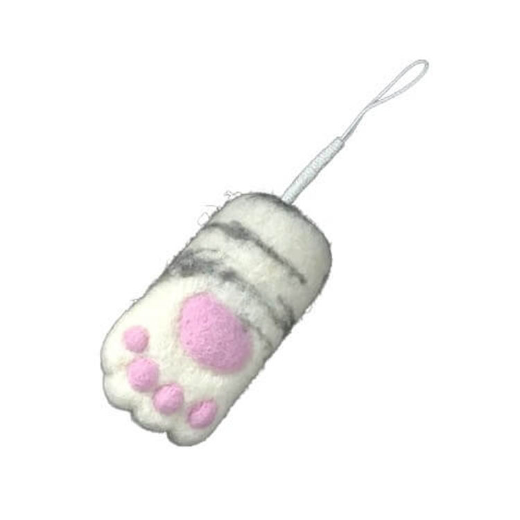 Lucky Cat Paws 2 by plushPLAY (Mariangela Tan)