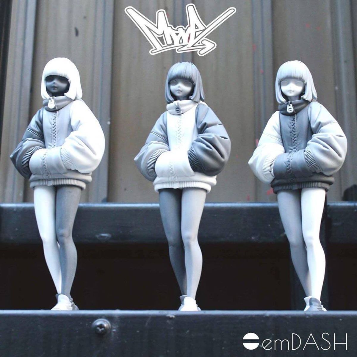 MOVE Monotone (Black Hair)