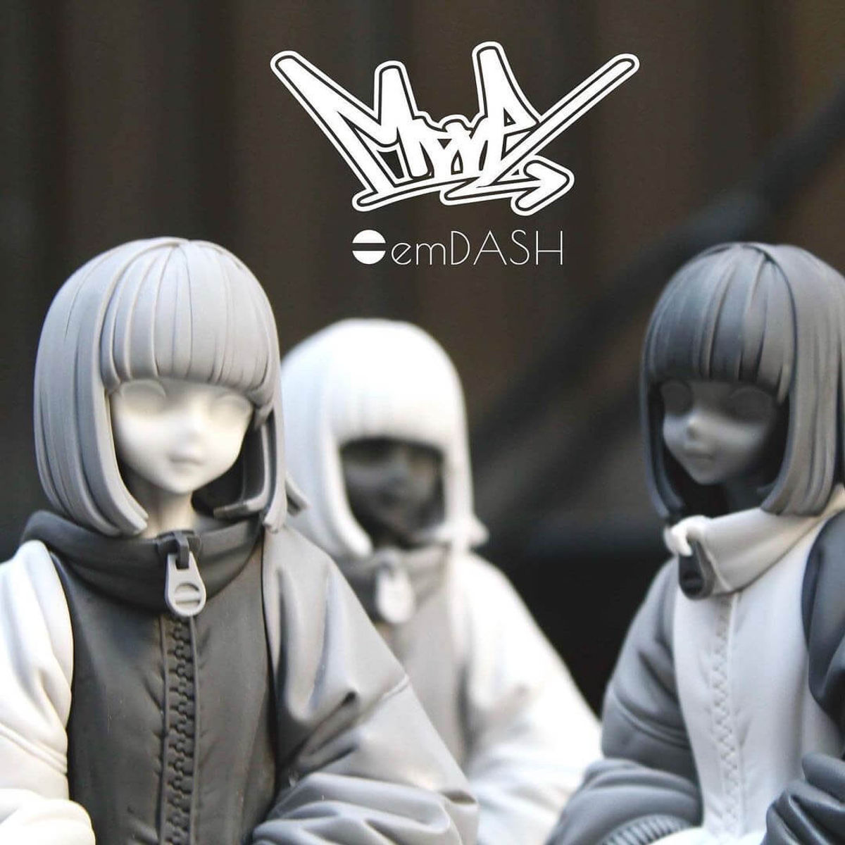 MOVE Monotone (Gray Hair)