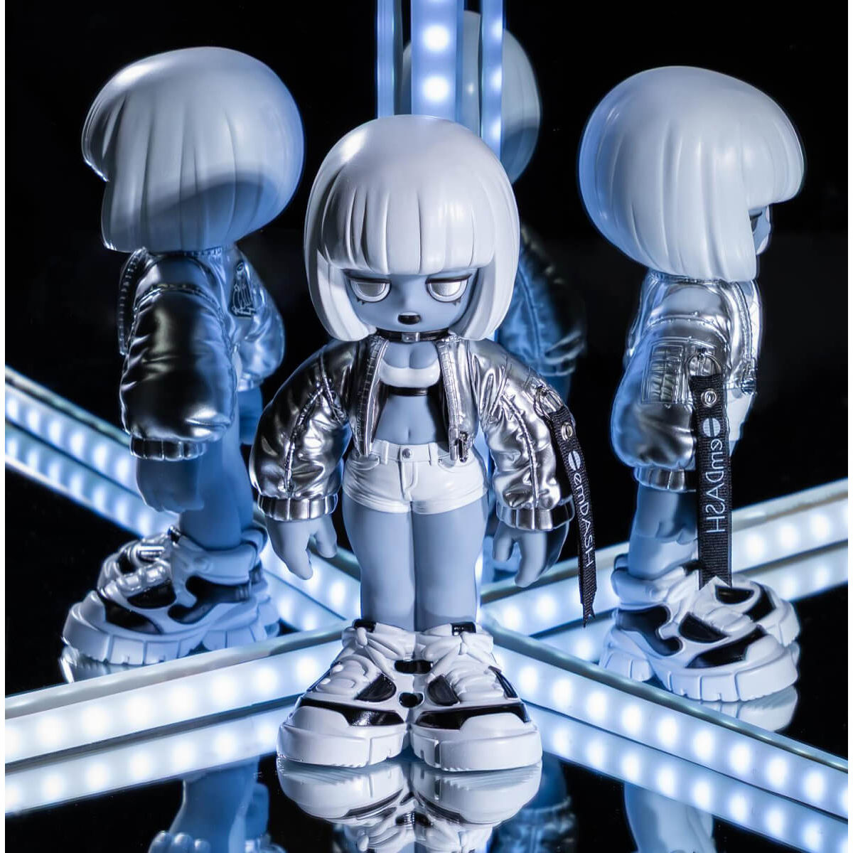 MOVE SD Metallic SNKR DUNK