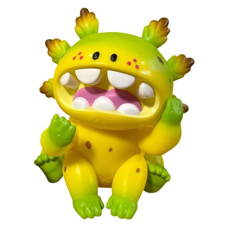 Macaroni Baby Banana by Too Natthapong