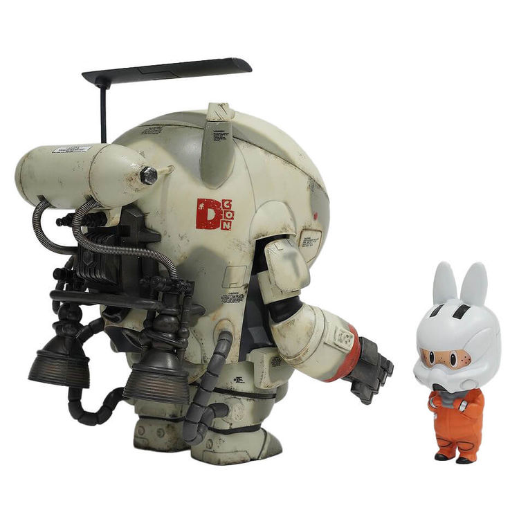 Machinen Krieger wih Labubu Pilot DCon 24' Exclusive by Kow Yokoyama