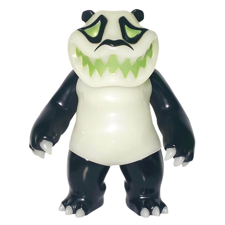 Mad Panda Black & White GID by HARIKEN (Hariu Kenichi)