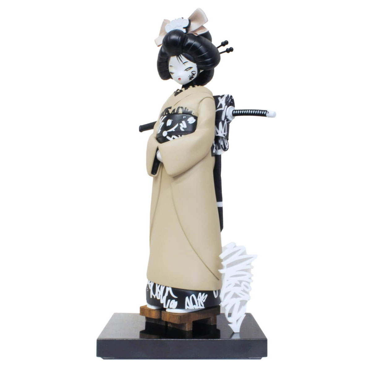 Maiko Tagged Edition Tan