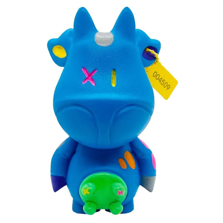 Malaleche Light Blue Tag 004509 by Luis Martin