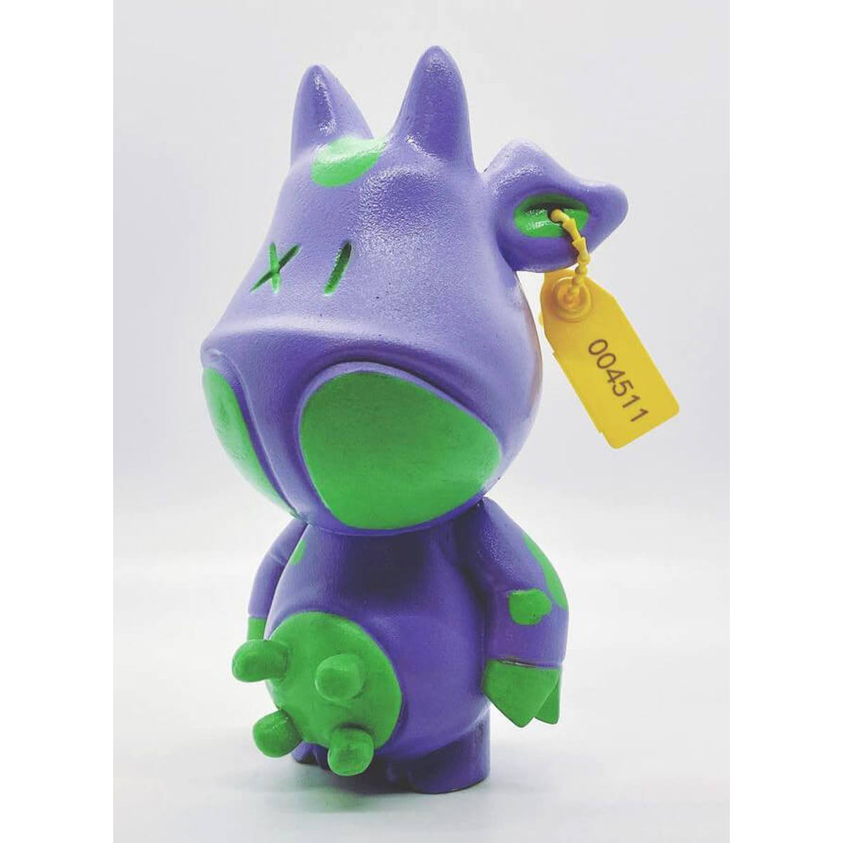 Malaleche Purple Green Tag 004511