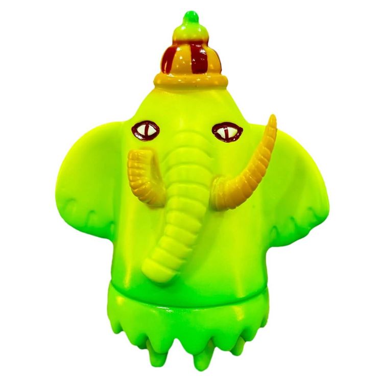 Mammotha - Half Yellow Banana by Yasu Ebineko