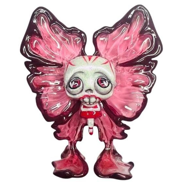 Mariposa DCon24 exclusive by Priscilla Marquez aka PriscillasArte 