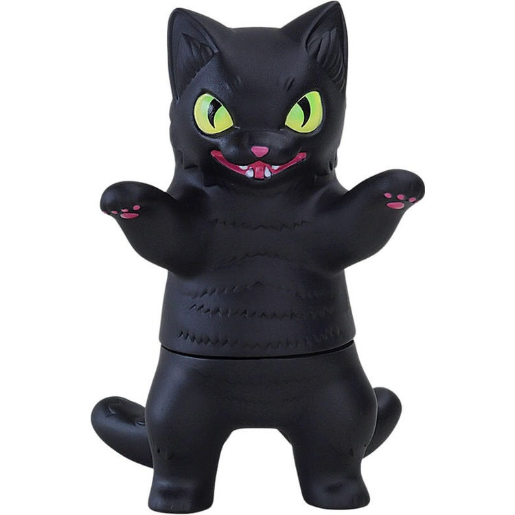 Matte Black Negora by Konatsu Koizumi