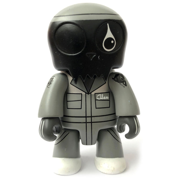 Mechanie by Alex Lau