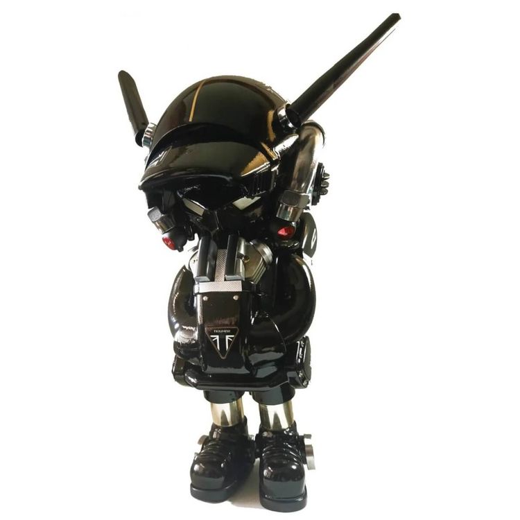 MegaTeq63 Triumph Bobber by Jan Calleja