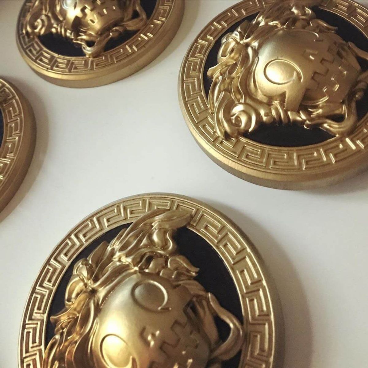 Mexican Bootleg Medusa Calaverita Gold