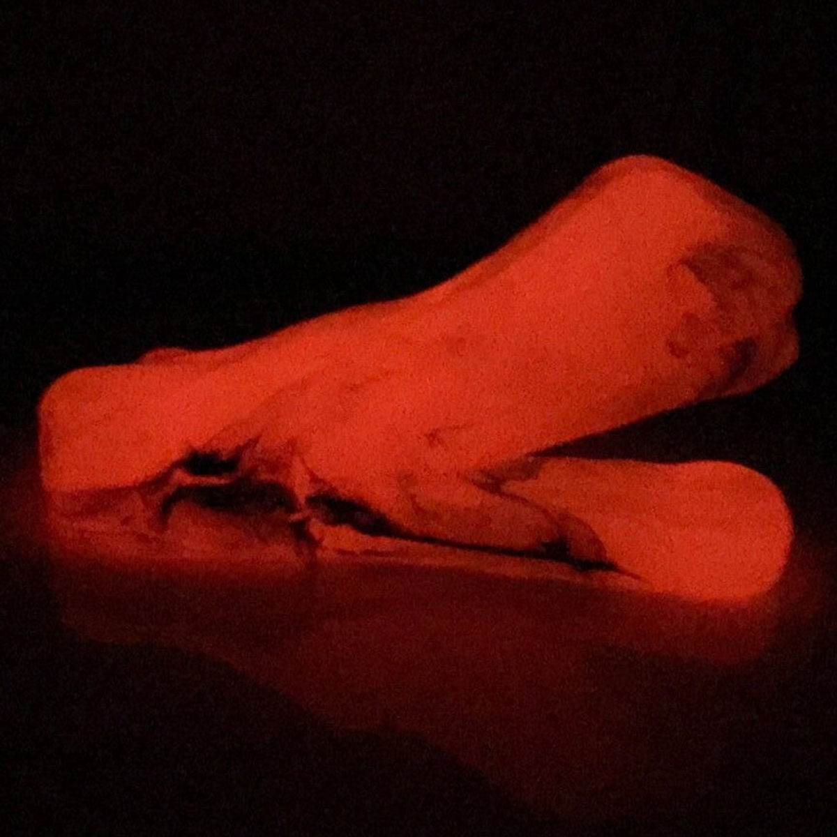 Milton (red Neo-Velvet CHASE)