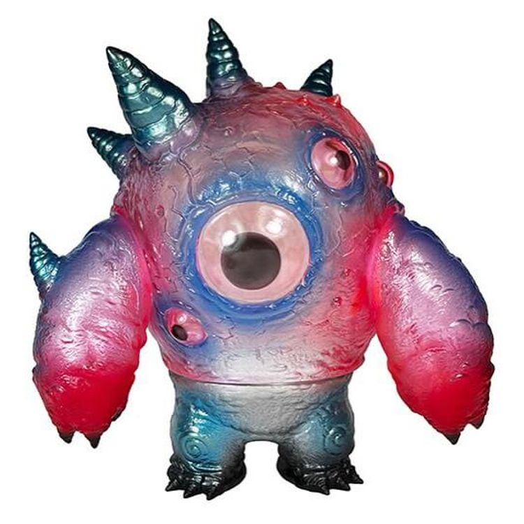 Mini Eyezon Custom by Sophie Campbell