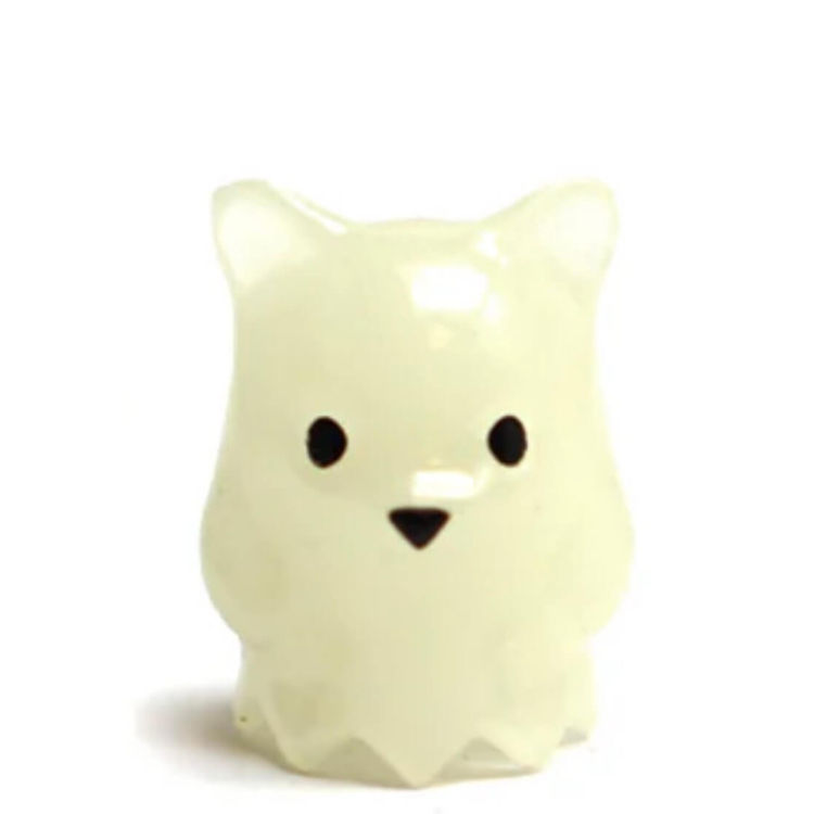 Mini Ghostbear GID by Luke Chueh