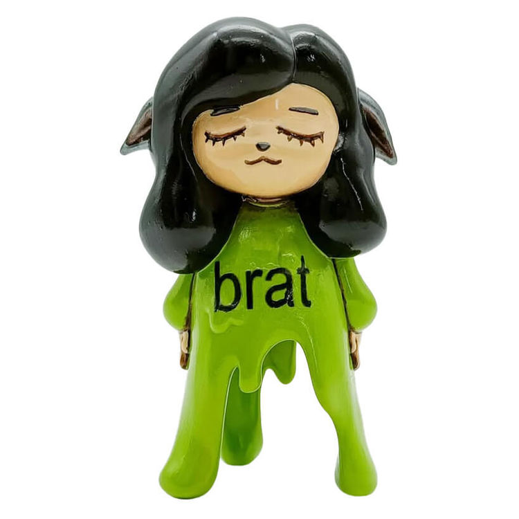 Mini Millie Brat by The Steffi