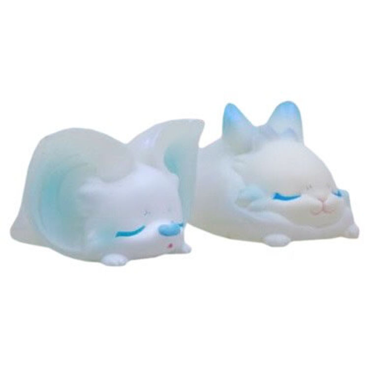 Mini Yoki & Raby Moonstone by Yoyo Yeung