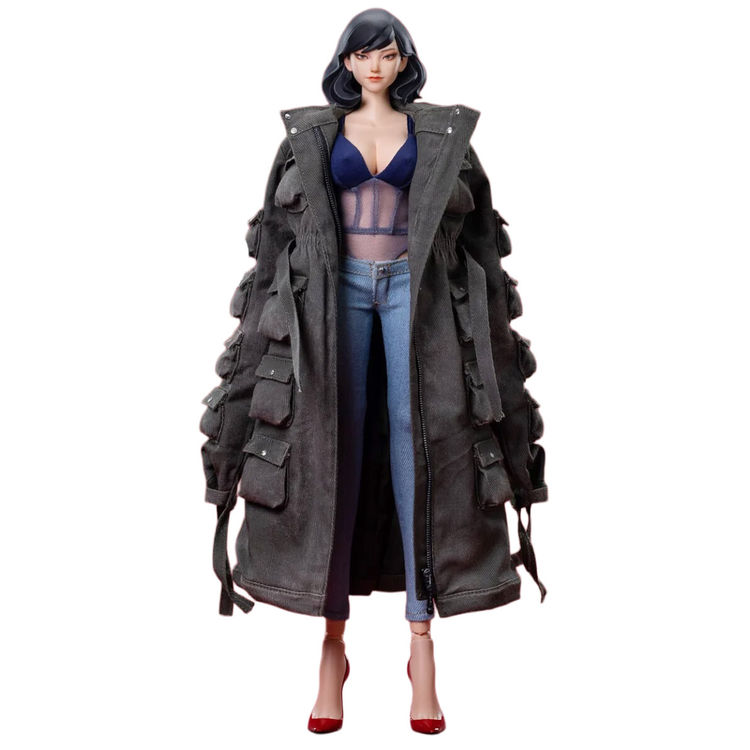 Modern Gals Momo by Ashley Wood