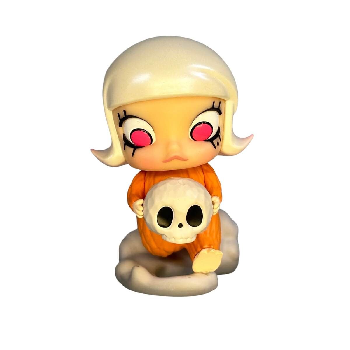 Molly running with skull